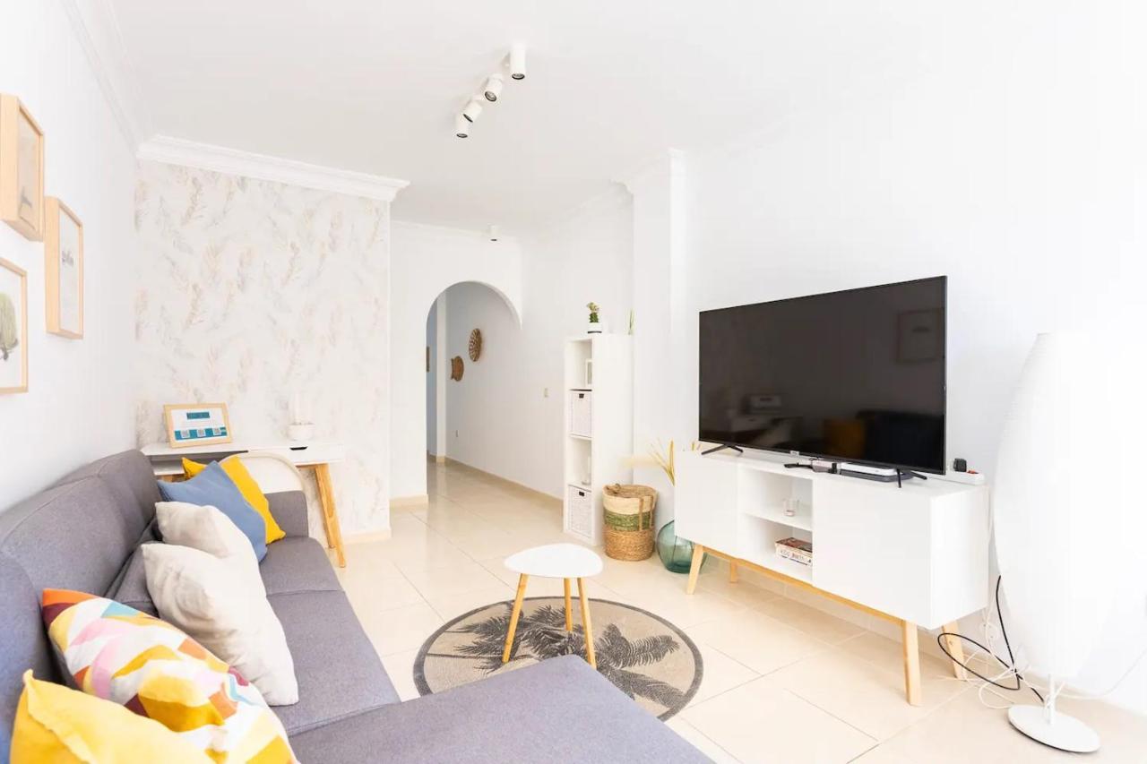 Amplio Y Comodo Apartamento En Callao Salvaje. Exterior foto